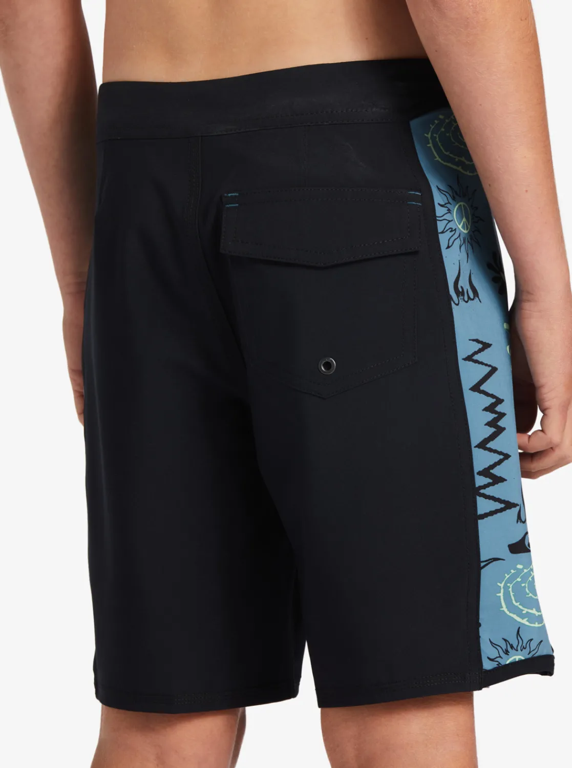 Quiksilver Boy'S 8-16 Surfsilk Radical Arch 16" Boardshorts Black New