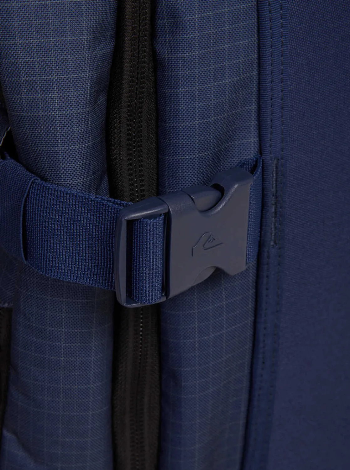 Quiksilver Horizon 41L Wheeled Suitcase Naval Academy Shop