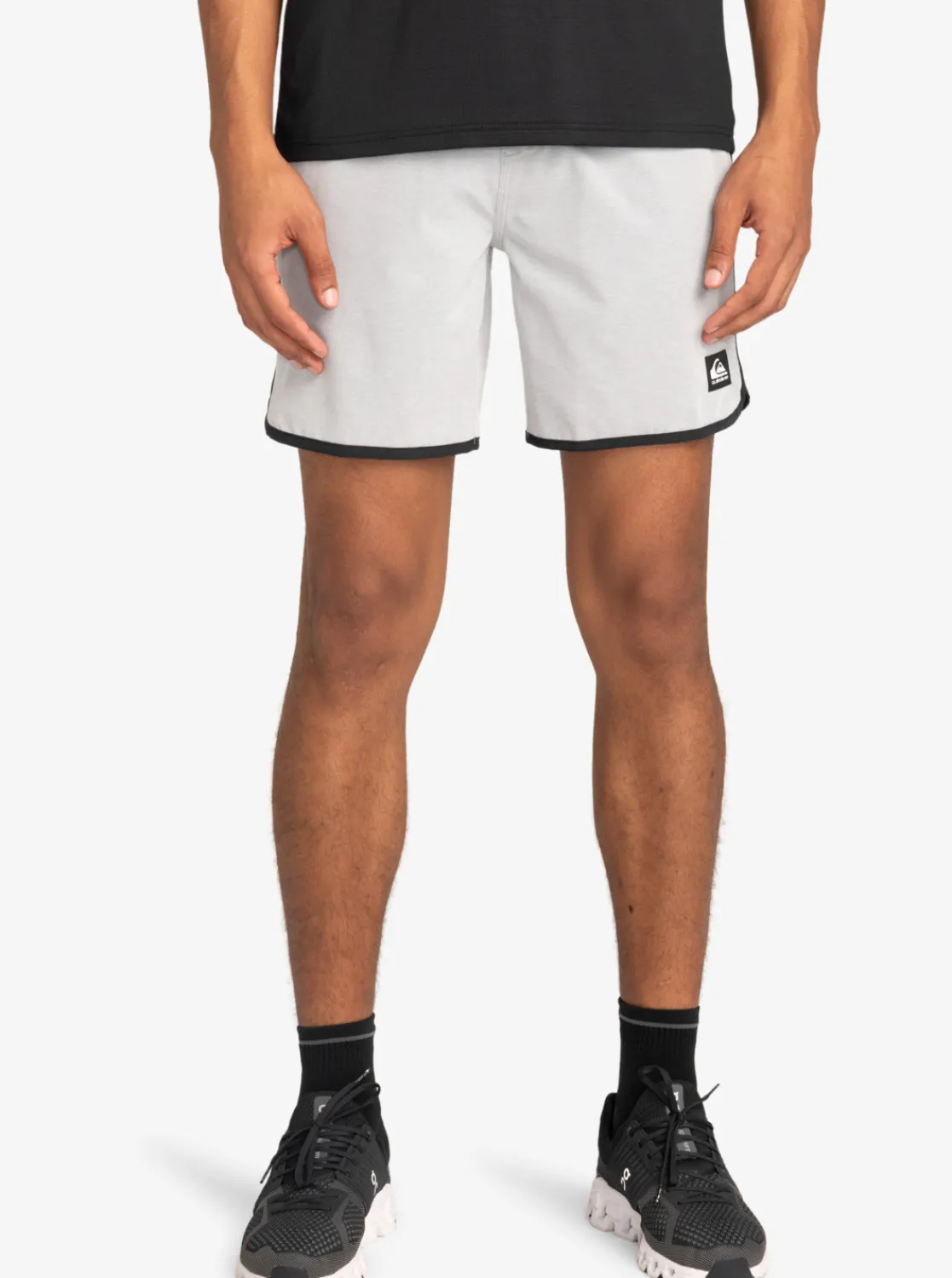 Quiksilver Omni Scallop 17" Amphibian Boardshorts Sleet Hot