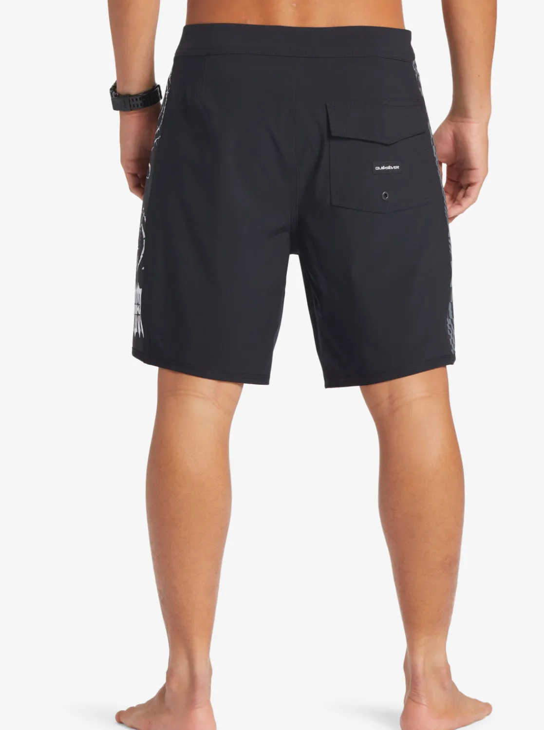 Quiksilver Surfsilk Arch 18" Boardshorts Black Flash Sale