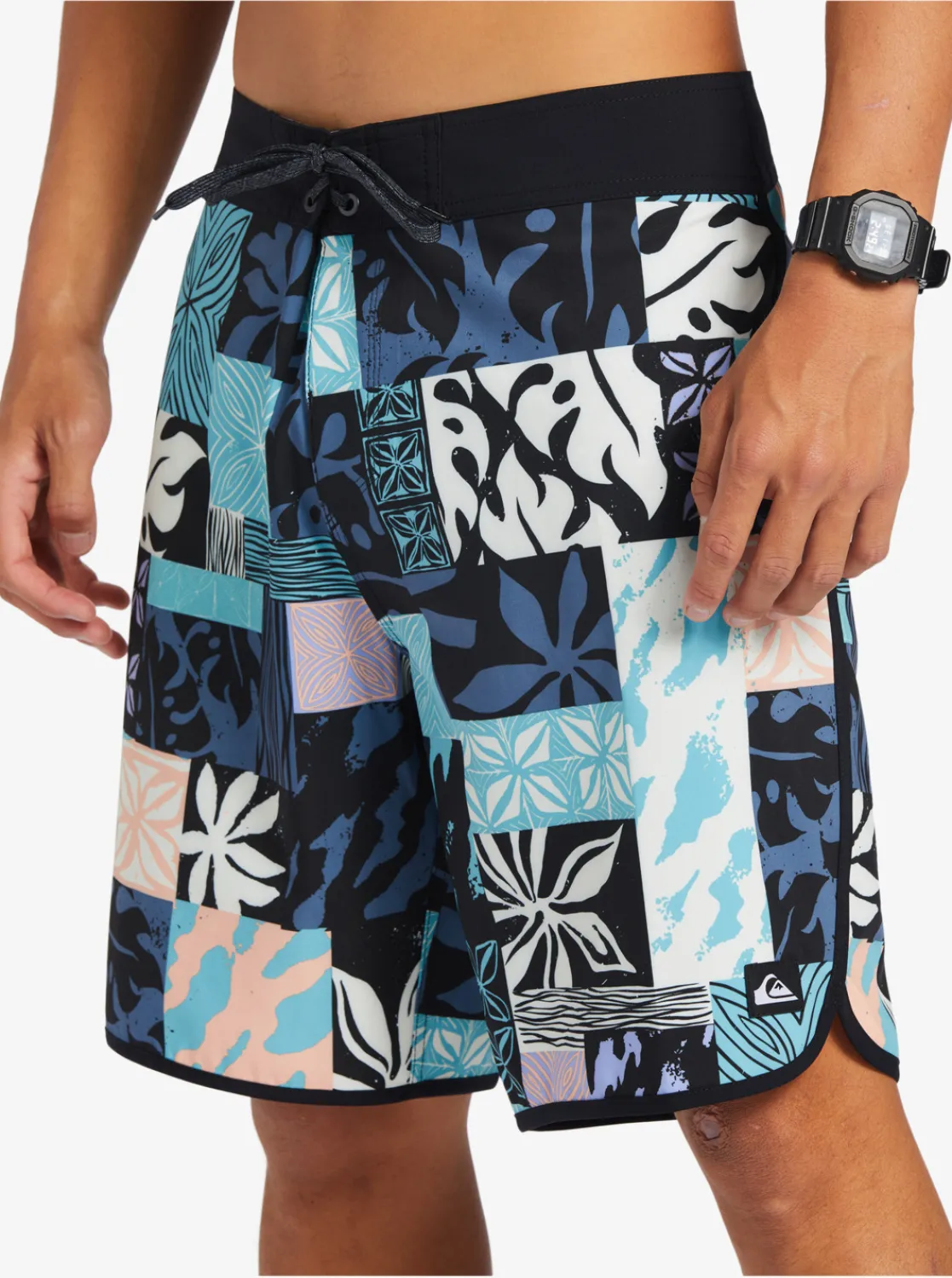 Quiksilver Surfsilk Hawaii Scallop 19 19" Boardshorts Black Outlet