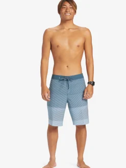 Quiksilver Surfsilk Massive 20